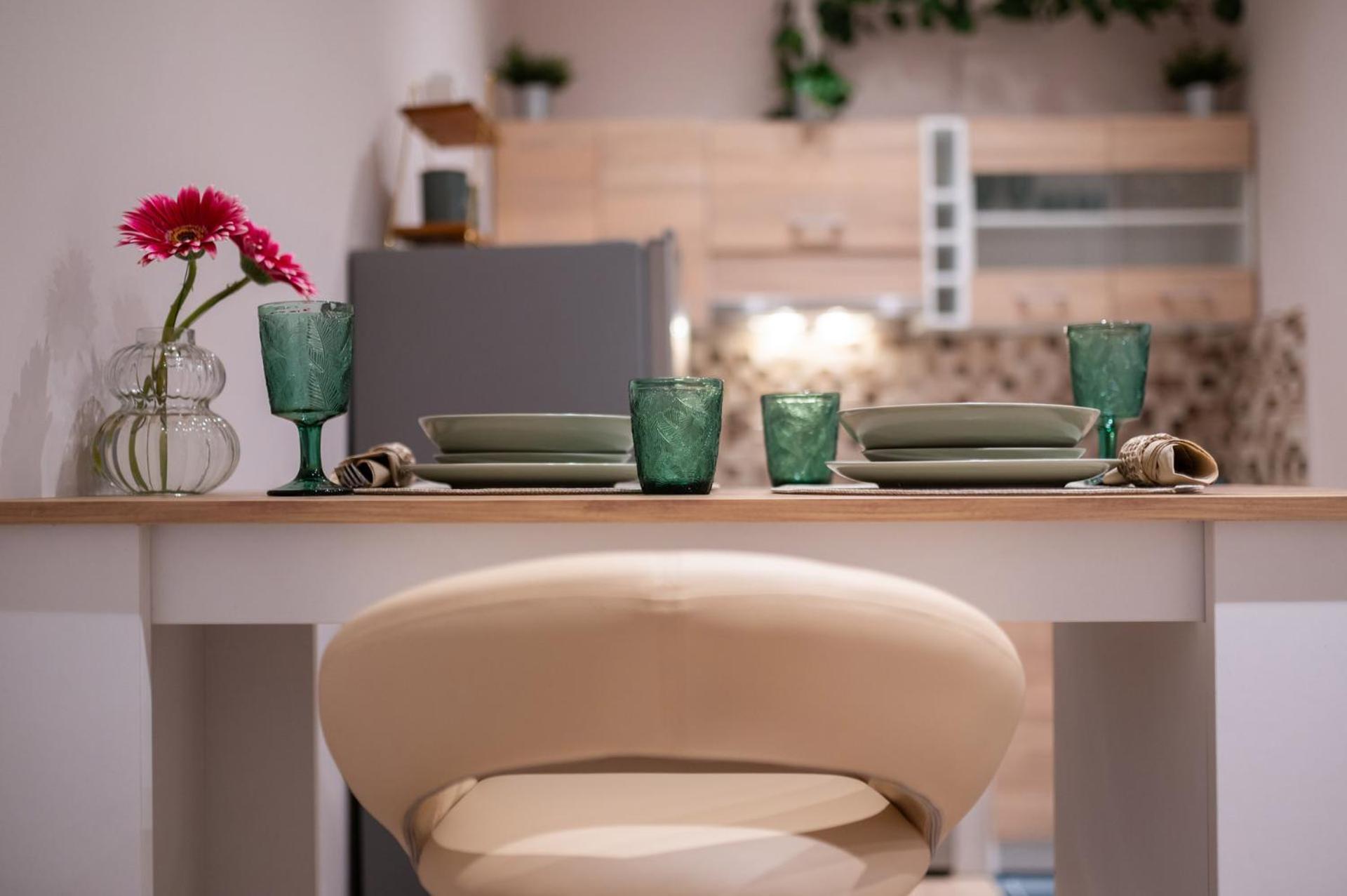 Gialyhomes Apartment